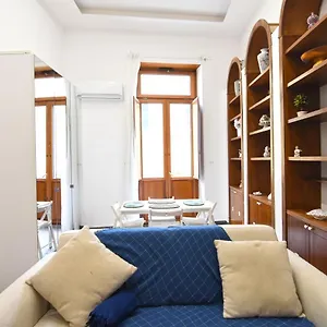 Ing&dot Napoli